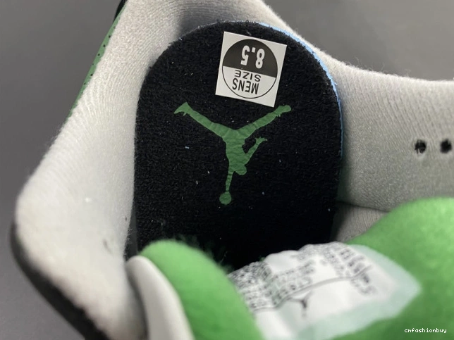 3 Jordan Air Pine CT8532-030 Green 0803